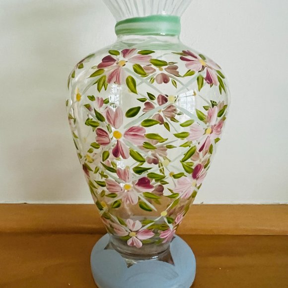 TRACEY PORTER Pink & Blue Hand Painted Vase EUC - Picture 2 of 4